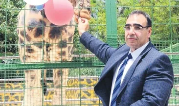 Zürafa Şakir’in evlat hasreti sürüyor