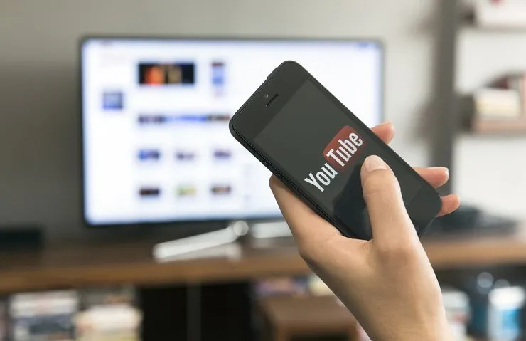TİKTOK'A RAKİP YOUTUBE SHORTS GELİYOR!