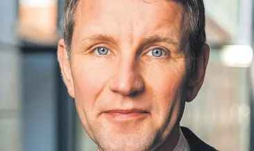 O itfaiyecinin maskesi düştü