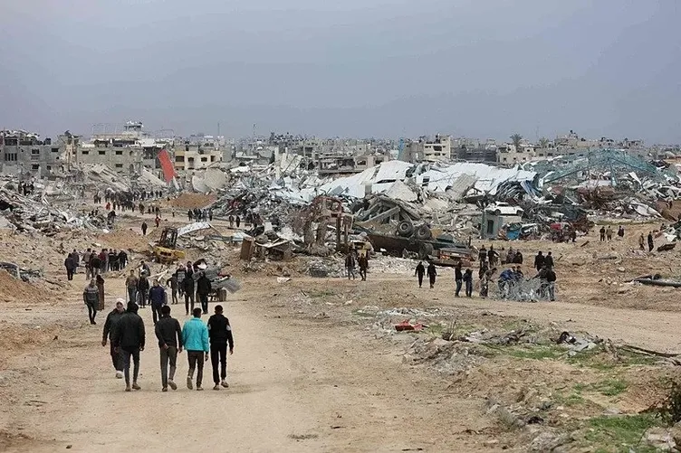 Hamas duyurdu: İsrail’in ateşkesi ihlalleri nedeniyle 15 Şubat’taki esir takası süresiz ertelendi!