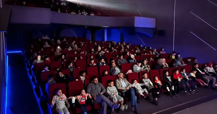 Şanlıurfalı çocuklar dijital sinemayı çok sevdi