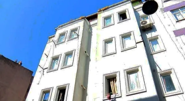 fatihte-tabancayla-tik-tok-video-cekmek-isterken-canindan-oldu-1712935470244.jpeg