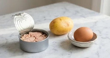 Un yok, hamur yok! Sadece 3 malzemeyle hazırlanıyor: Ton balığı, yumurta, patates