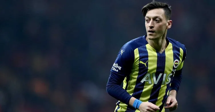 Mesut Özil’den takdir toplayan hareket!