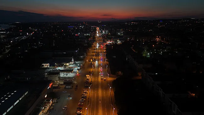 edirnede-gece-yarisi-uygulamasi-1964-kisi-ve-458-arac-denetlendi-1782523017288.jpg