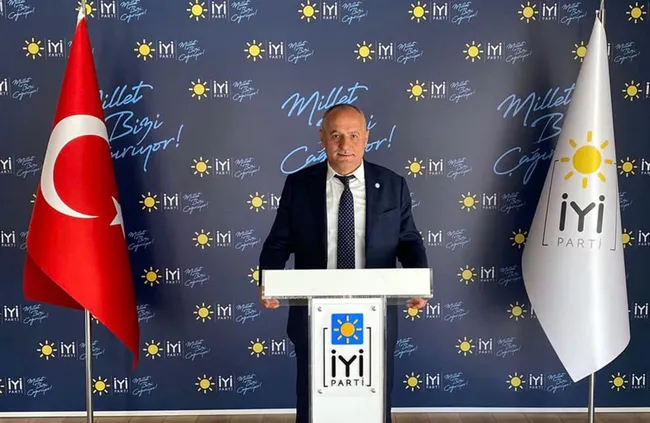 İYİ Parti�de yumruk yumruğa kavga, il merkez ilçe İYİ Parti�de yumruk yumruğa kavga, il merkez ilçe