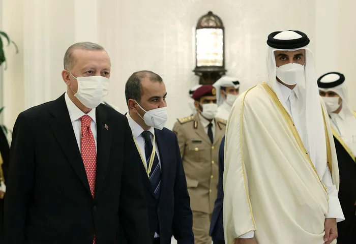 son-dakika-baskan-erdogan-ile-katar-emiri-el-saniden-kritik-gorusme-1638869699245.jpg