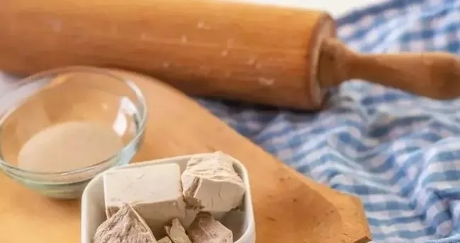 Kabartma Tozu Asit Mi Baz Mı? Kabartma Tozu Ph Değeri ve Kimyasal Formülü