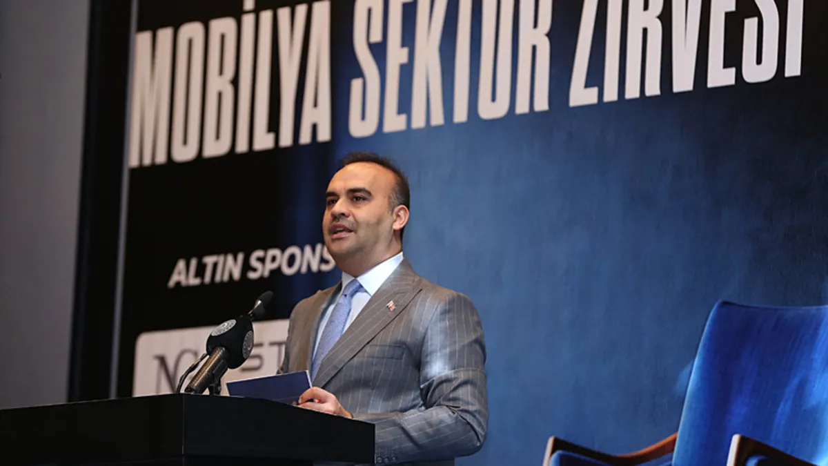 Bakan Kacır: Türkiye kalkınma yolculuğunda emin adımlarla ilerliyor Bakan Kacır: Türkiye kalkınma yolculuğunda emin adımlarla ilerliyor