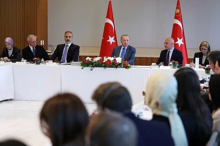 baskan-erdogan-bmde-reform-sozlerini-abdde-yineledi-5-ulkenin-keyfi-cikarlari-dunyayi-yok-sayiyor-1727067946328.jpg
