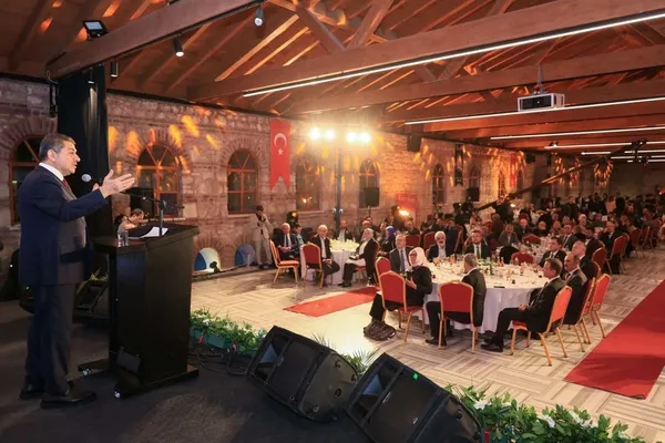 esenlerde-sezonun-yeni-adi-sezai-karakoc-1790769440310.jpg