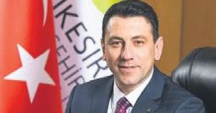 Başkanvekilinin evine çirkin saldırı