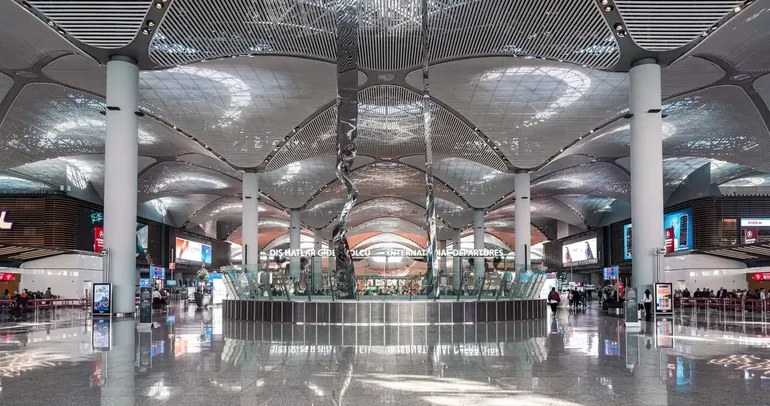 Sanat, İGA İstanbul Havalimanı’nın kalbinde yükseliyor