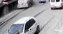Freni boşalan arazöz ortalığı savaş alanına çevirdi | Video