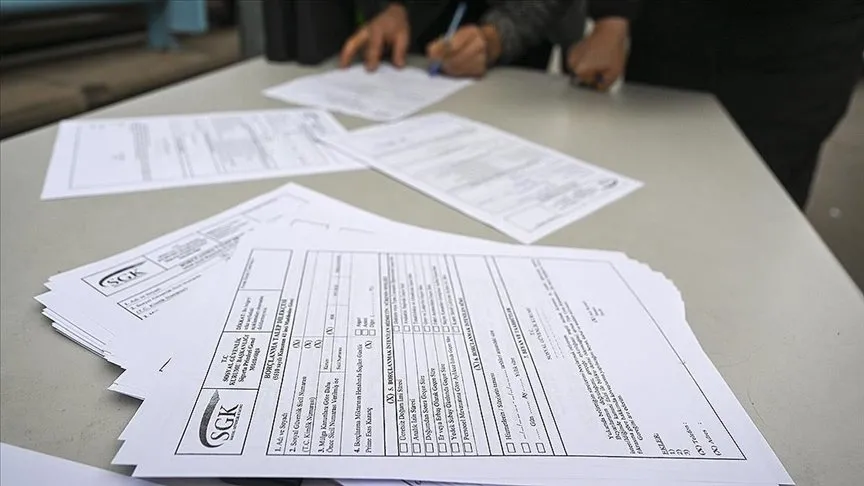 SON DAKİKA | SGK’dan çalışan, işsiz, ev kadını, işveren, anne herkese ödeme yapılıyor! Hesaplarınızı kontrol edin