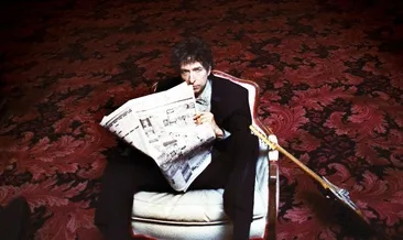Bob Dylan Nobel ödülünü aldı