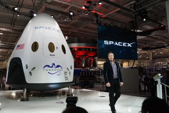 Uzaya üstü açık araba gönderen Elon Musk’ın yeni hedefi ne?