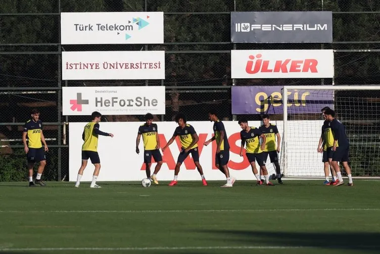 Fenerbahçe’de sürpriz stoper! İşte Sivas maçı 11’i