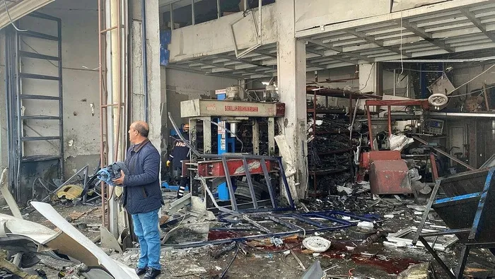 SON DAKİKA: Diyarbakır sanayi sitesinde patlama! Yaralılar var; Sağlık ve itfaiye ekibi sevk edildi