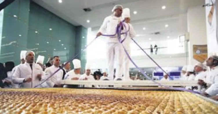 Dünya rekorlu fuar devam ediyor