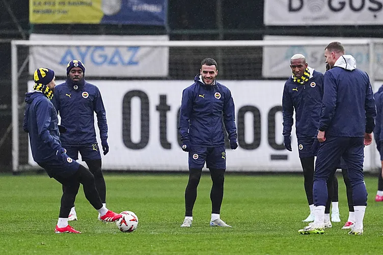 Son dakika haberi: Fenerbahçe’de kadro revizyonu! O isimlerle yeni sezonda yollar ayrılacak....