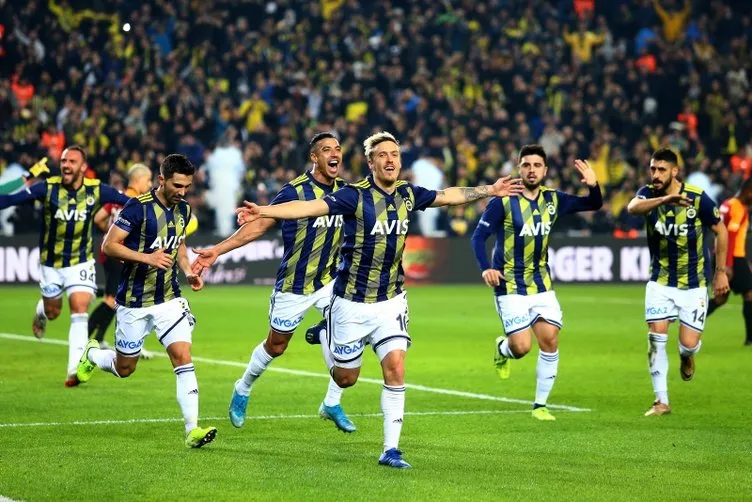 Fenerbahçe’de ayrılık rüzgârı! Tam 8 futbolcu...