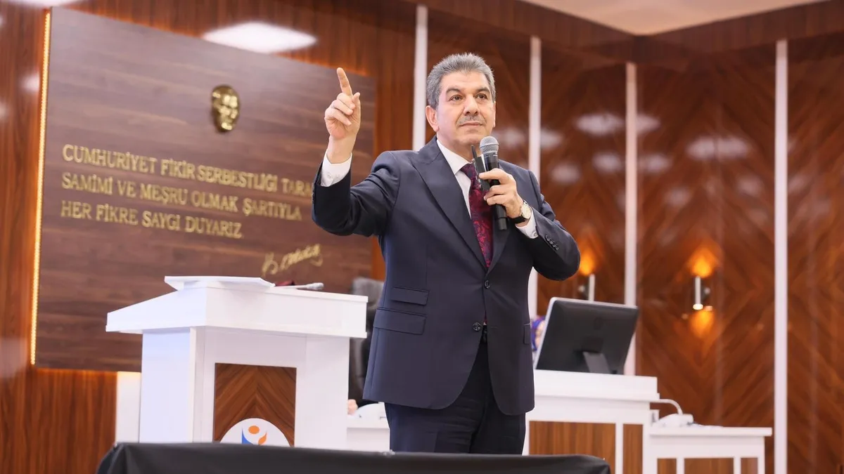 Esenler’den CHP’li belediyelere bütçe dersi Esenler’den CHP’li belediyelere bütçe dersi