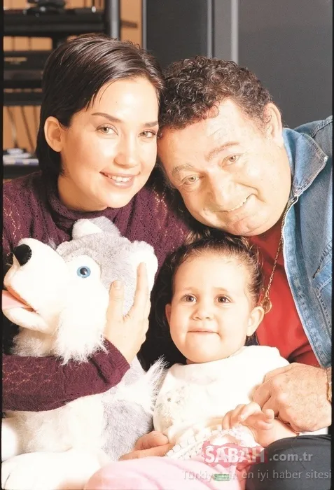 Ünlü şarkıcı İpek Açar oğlu Ömer’in eğlenceli hallerini paylaştı! Oğlum babasına yardım ediyor