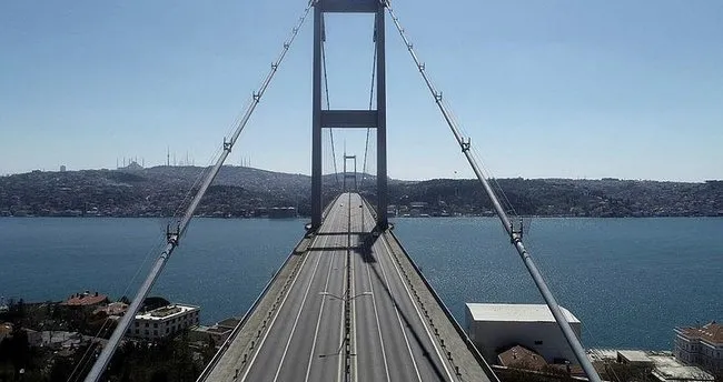 15 Temmuz Şehitler Köprüsü bu gece 5 saat trafiğe kapatılacak 15 Temmuz Şehitler Köprüsü bu gece 5 saat trafiğe kapatılacak