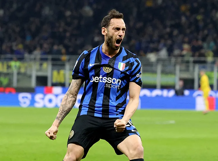 Son dakika: Hakan Çalhanoğlu’ndan bomba itiraf! Galatasaray’da forma giymek...