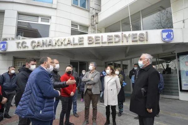belediye-personeli-koyluyu-haraca-baglamis-yuzlerce-kasa-elmayi-koyluden-zorla-almislar-1674112715296.jpg CHP'li belediyede personel köylüyü haraca bağlamış