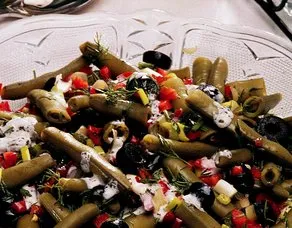 Soslu Bakla Salatası