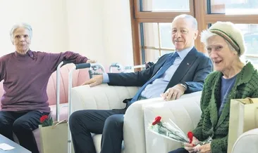 Yılın son gününde Darülaceze’ye ziyaret