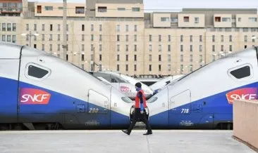 Fransız tren kontrolörlerinin grevinin maliyeti 100 milyon avroyu bulabilir