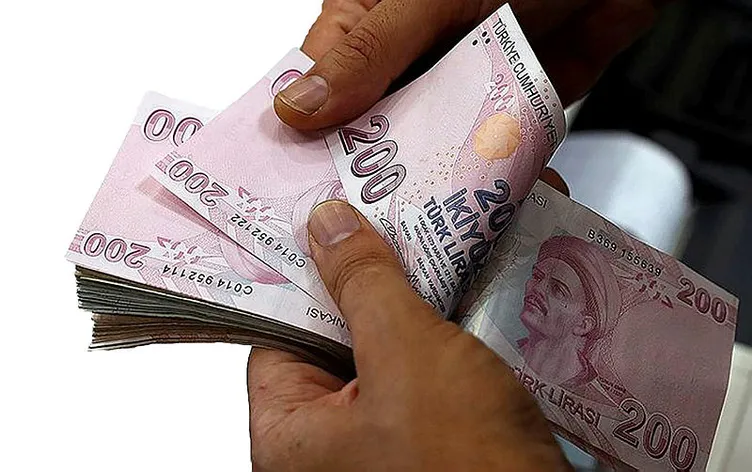 SON DAKİKA | Milyonların gözü enflasyon verilerinde! Emekli zammında 4 farklı senaryo masada: En düşük maaş için rakam belli oldu