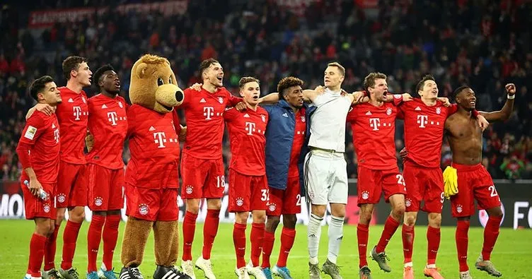 Bayern Münih, sahasında Borussia Dortmund’u 4-0 mağlup etti