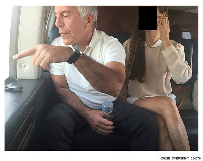 Epstein'in istismar adasından yeni görüntüler! Bill Gates de poz vermiş
