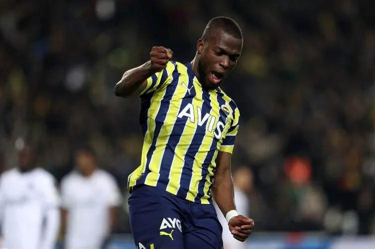 Son dakika transfer haberi: Fenerbahçe'de taraftarı yıkan ayrılık! Bedavaya yuvadan uçabilir...