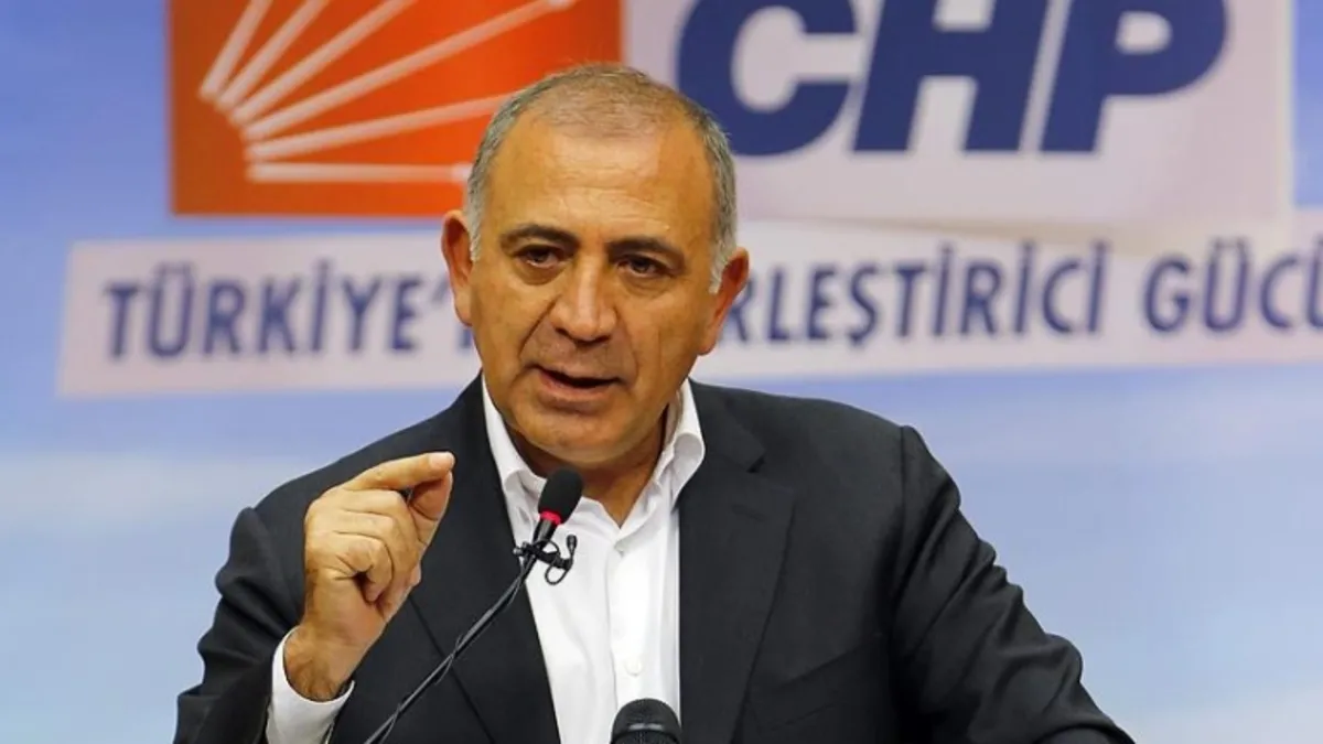 SON DAKİKA | CHP İl Kongresi iptali davası ertelendi: Gürsel Tekin göreve devam edecek SON DAKİKA | CHP İl Kongresi iptali davası ertelendi: Gürsel Tekin göreve devam edecek