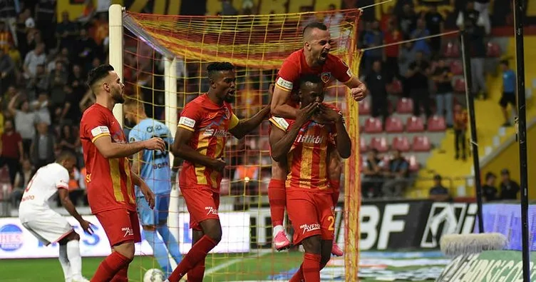 Kayserispor’a 3 puanı Mame Thiam getirdi! Antalyaspor üst üste 3. mağlubiyetini aldı
