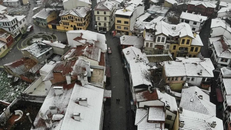 son dakika meteoroloji den istanbul icin pes pese hava durumu uyarisi kar yagisi geliyor son dakika haberler