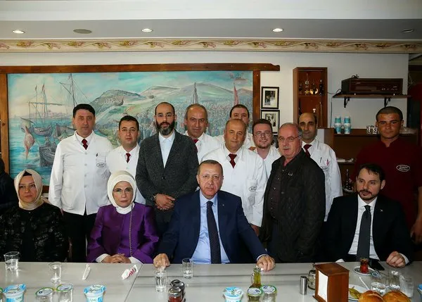 Cumhurbaşkanı Erdoğan tarihi köfteciye gitti