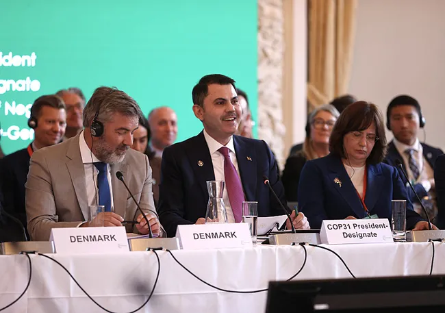 bakan-kurumdan-kopenhagdaki-temaslarina-iliskin-paylasim-1779302574756.jpeg Bakan Kurum’dan Kopenhag’daki temaslarına ilişkin paylaşım!