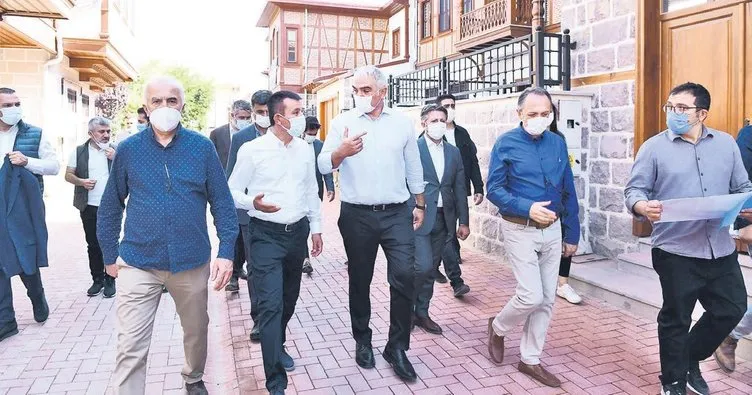 Bakan Mehmet Nuri Ersoy’dan Ankara turu