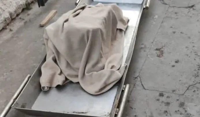 Kan donduran vahşet! 5 yaşındaki kızını betona gömüp komodin olarak kullandı