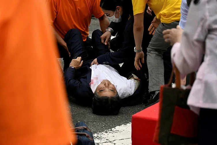 Son dakika: Adım adım Shinzo Abe suikatı! Hayrete düşüren zaaflar
