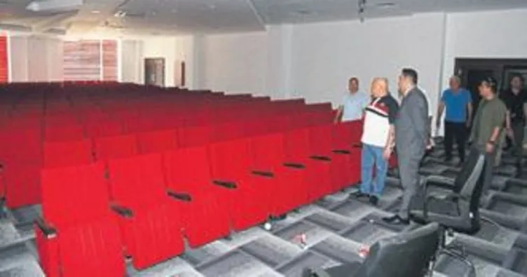 Kongre merkezi okula dönüşecek