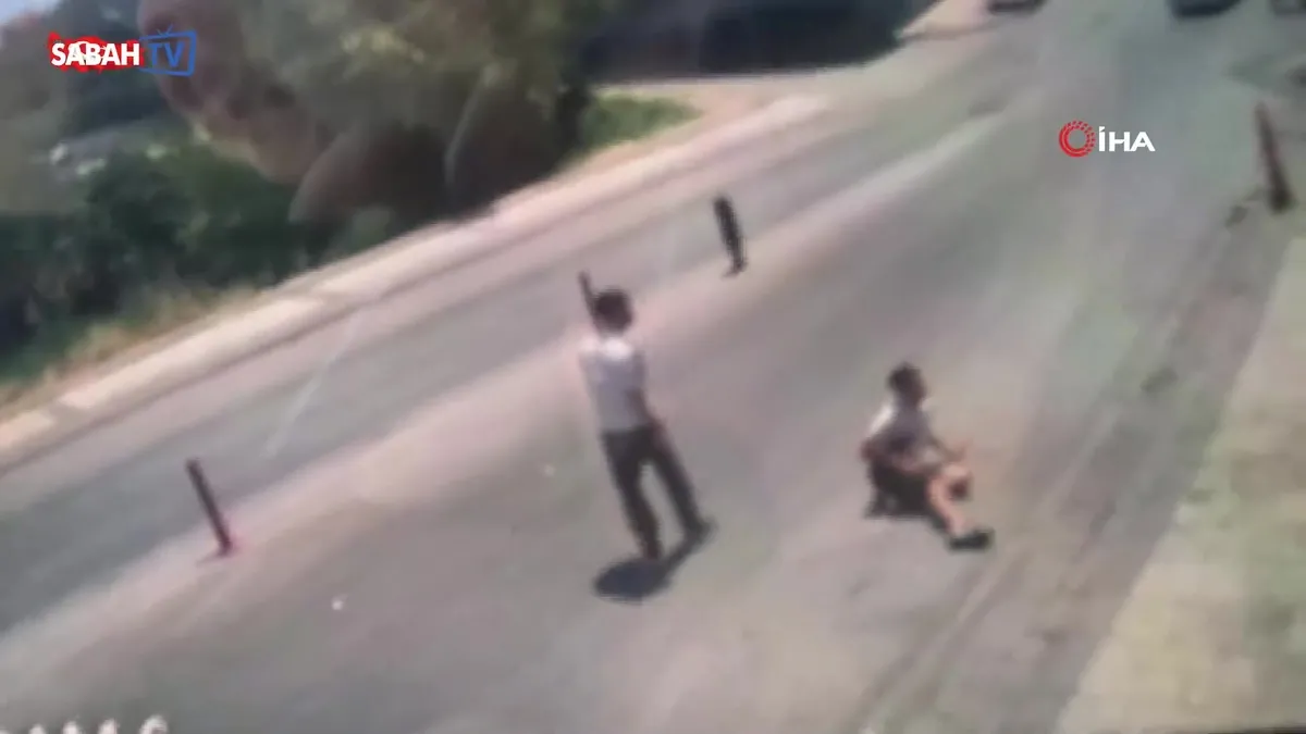 Denizli’de 2 çocuk arasında çıkan tartışma kanlı bitti | Video videosunu izle Denizli’de 2 çocuk arasında çıkan tartışma kanlı bitti | Video videosunu izle