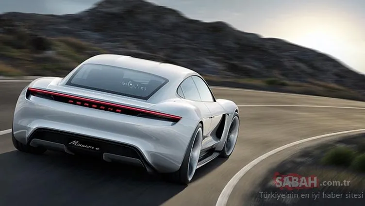 Porsche’nin ilk elektrikli otomobili Taycan resmen tanıtıldı
