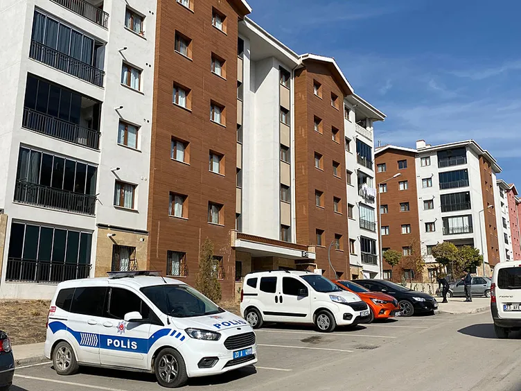 Erkek arkadaşı tarafından ensesinden vurulmuştu: Genç muhabir 49 gün süren yaşam mücadelesini kaybetti!